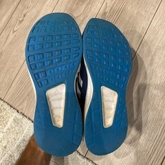 adidas🔴スニーカー23.5の画像