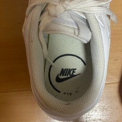 Nike Air Max ホワイト スニーカーの画像