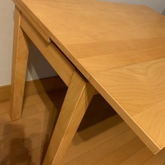 7/31まで　IKEA　ダイニングテーブルの画像