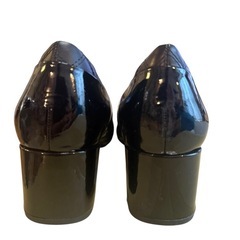 【新品】箱付 Clarks本革 コンビレザー エナメルパンプス 24cmの画像