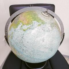 中古 地球儀 アンティーク50年前 球体直径30cmの画像