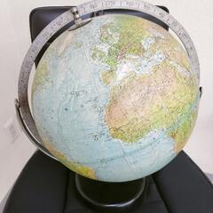 中古 地球儀 アンティーク50年前 球体直径30cmの画像