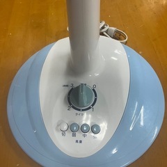 U-ING 扇風機（2015年製）首振り・タイマー付き／動作良好！の画像
