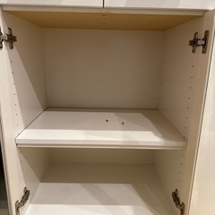 食器棚の画像