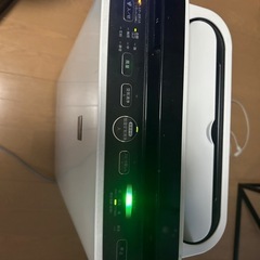 SHARP 加湿空気清浄機　KC-D40-Wの画像
