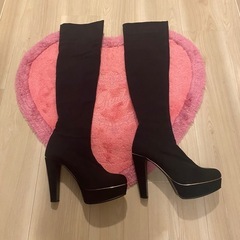 ロングブーツ タンス整理品の画像