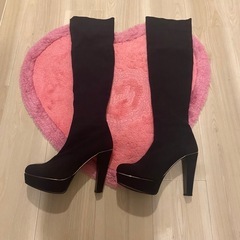 ロングブーツ タンス整理品の画像