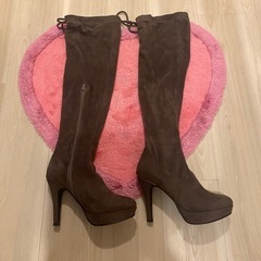 ロングブーツ タンス整理品の画像