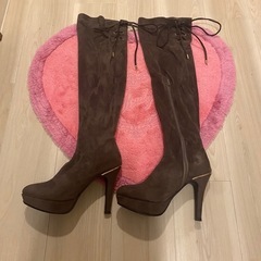 ロングブーツ タンス整理品の画像