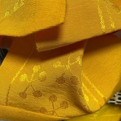 正絹　　新品　きれいイエロー半幅帯いかがでしょうか？の画像