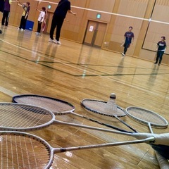 📢 \\バドミントンサークルメンバー募集🏸✨//