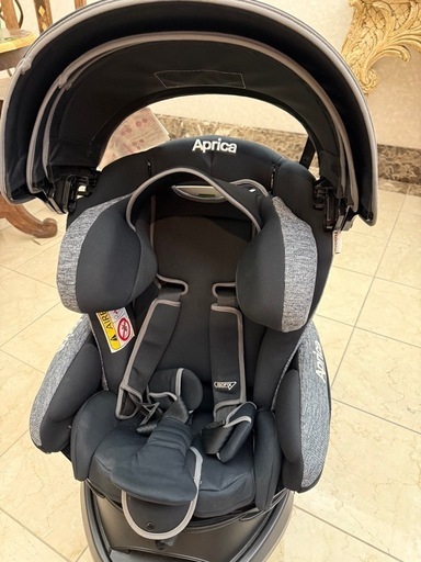 【アップリカ】フルフラット！フラディアグロウ ISOFIX