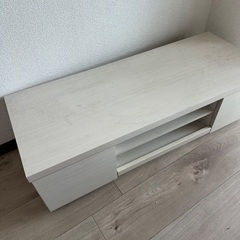 テレビ台の画像
