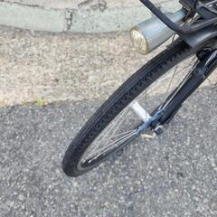 『ＳＡＬＥ　３０％』　電動自転車　ヤマハ　２０インチ　バッテリー　充電器　付き　黒　配達可能の画像