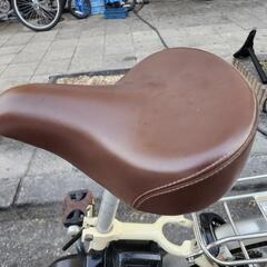 『ＳＡＬＥ　３０％』　電動自転車　ヤマハ　充電器　バッテリー　付き　白　配達可能の画像