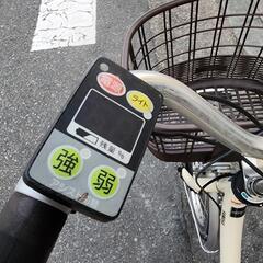 『ＳＡＬＥ　３０％』　電動自転車　ヤマハ　充電器　バッテリー　付き　白　配達可能の画像