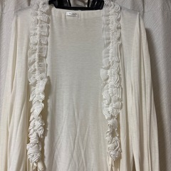 白　カーディガン　長袖の画像