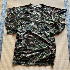 迷彩Tシャツ　12枚　　の画像