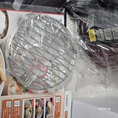 🔥２段蒸しラックセットで19,850円→9,600円(7/20まで対応可)✨新品未使用✨【ショップジャパン】クッキングプロ 16,000円電気圧力鍋レッド＋3,850円の専用２段蒸しラック付きの画像