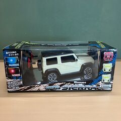 【未使用ラジコン】SUZUKI ジムニー シエラ 1/20 RCカー（シフォンアイボリーメタリック ブラック２トーンルーフ）の画像
