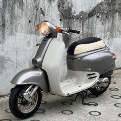 大人気セール‼️安心のバッテリー新品✨️前後タイヤ新品✨️嬉しいシート張り替え♪オイル満タン補充済み🈵オイル交換不要⭕️継ぎ足しだけで🆗2サイクルでパワフルな走り💨AF24 ジョルノ✴の画像