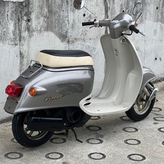 大人気セール‼️安心のバッテリー新品✨️前後タイヤ新品✨️嬉しいシート張り替え♪オイル満タン補充済み🈵オイル交換不要⭕️継ぎ足しだけで🆗2サイクルでパワフルな走り💨AF24 ジョルノ✴の画像