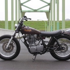 SR400 brat styleの画像