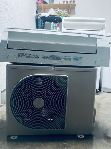 直接引き取り大歓迎! ♻️ 東芝ルームエアコン  RAS-C225E5AR 2018年　主に6畳、100V。♻️