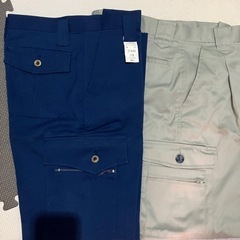 【取引済】作業ズボン 作業パンツ ウエスト73cm76cm4本メンズ（未使用と未使用裾カット）の画像