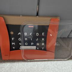STOKKE ストッケ　テーブルトップ テーブルカバー　食事プレートの画像