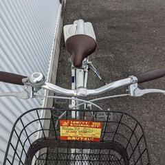 子供用自転車★24インチ★白色★オートライト★防犯登録料込みの画像