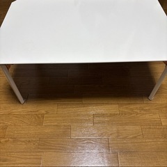 【早いもの勝ち】ニトリ　テーブル　白色の画像
