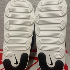 NIKE  エアマックス　アイラ　26cmの画像