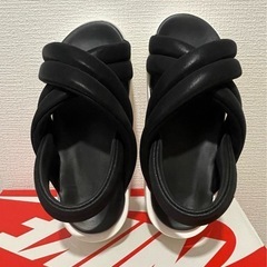 NIKE  エアマックス　アイラ　26cmの画像