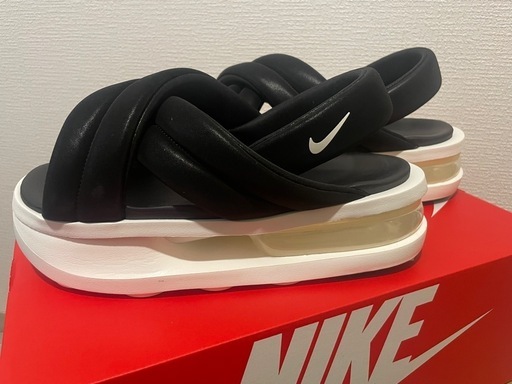 NIKE  エアマックス　アイラ　26cm