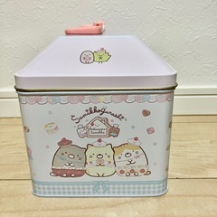【最終値下げ‼️】すみっコぐらし　ハウス形手提げ缶の画像