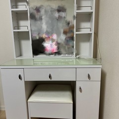 ドレッサーの画像
