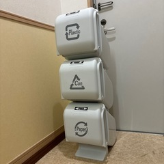 分別3段ゴミ箱の画像