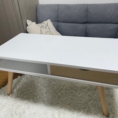 センターテーブル
