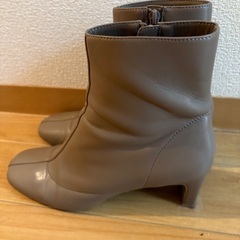 SNIDEL バリエショートブーツ　Lの画像