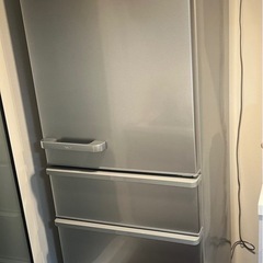 美品　AQUA冷蔵庫　2023年製　　の画像