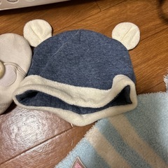 帽子と靴の画像