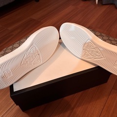 GUCCI スニーカーの画像