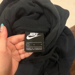 NIKEトレーナーの画像