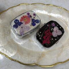 夏休み★キッズ親子ワークショップ【東京】本物のお花を封じ込め★レジンレッスン　ピル・アクセサリーケース の画像