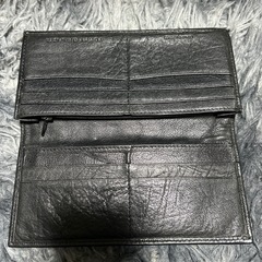 TOMMY財布の画像