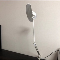 仕事机　椅子　書斎の画像