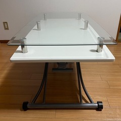 昇降式 ガラステーブル 二段使用 1200×600　の画像
