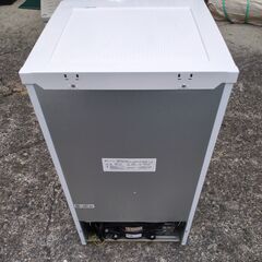 🍎ELSONIC 83L 2ドア冷蔵庫 EJ-R832Wの画像