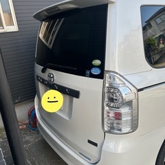 車検付き　ヴォクシーの画像